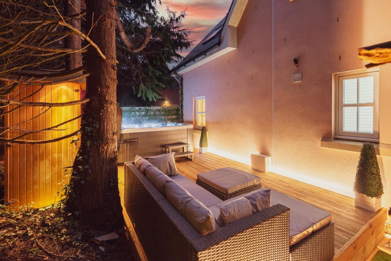 Pink Spa Nest Blairgowrie and Rattray Esterno foto